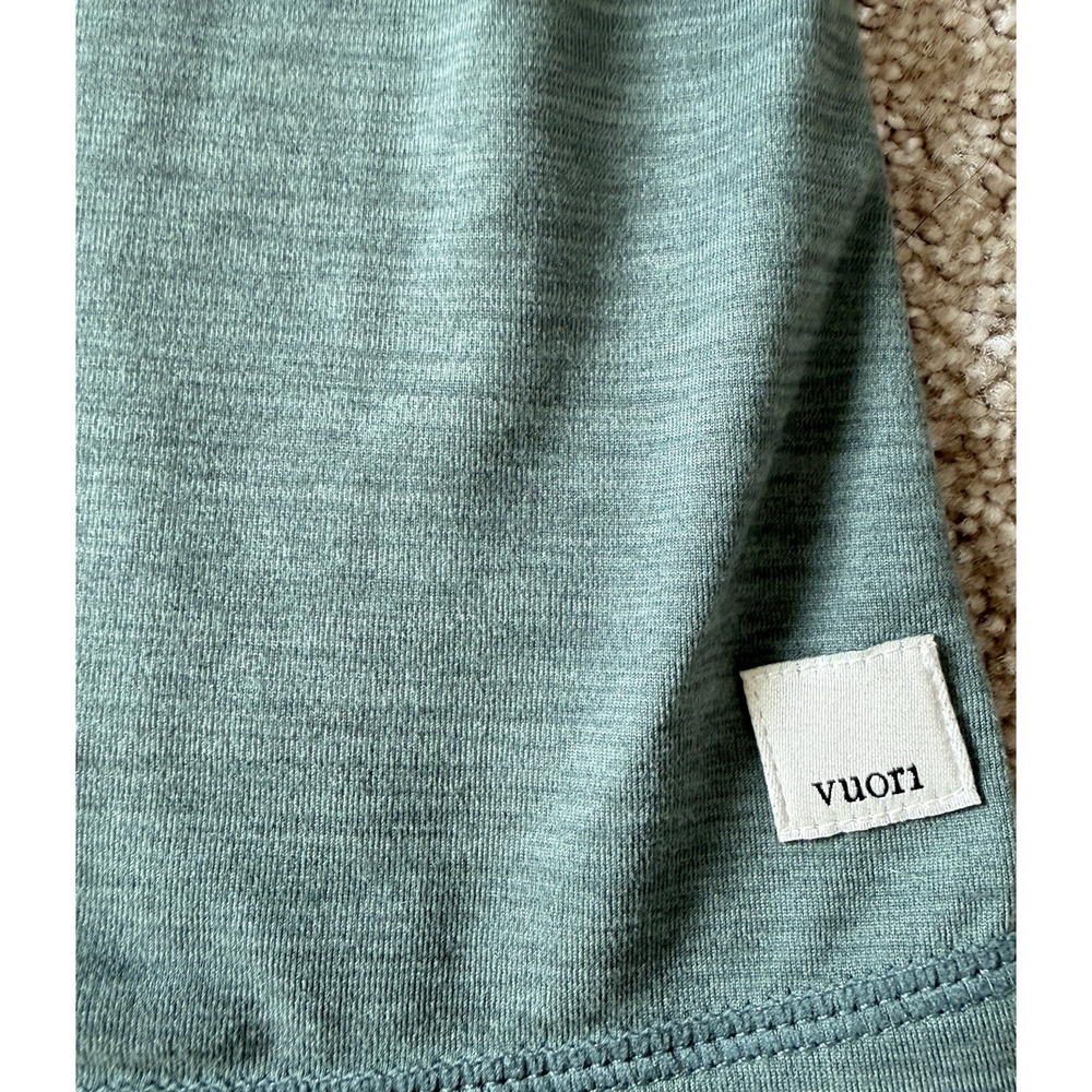 Vuori Lux Performance Tank Top Womens XS Green Racerback Lightweight Sports - Picture 2 of 7